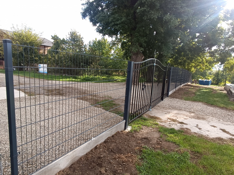 Aktuality / Modernizácia cintorína - A temető korszerűsítése